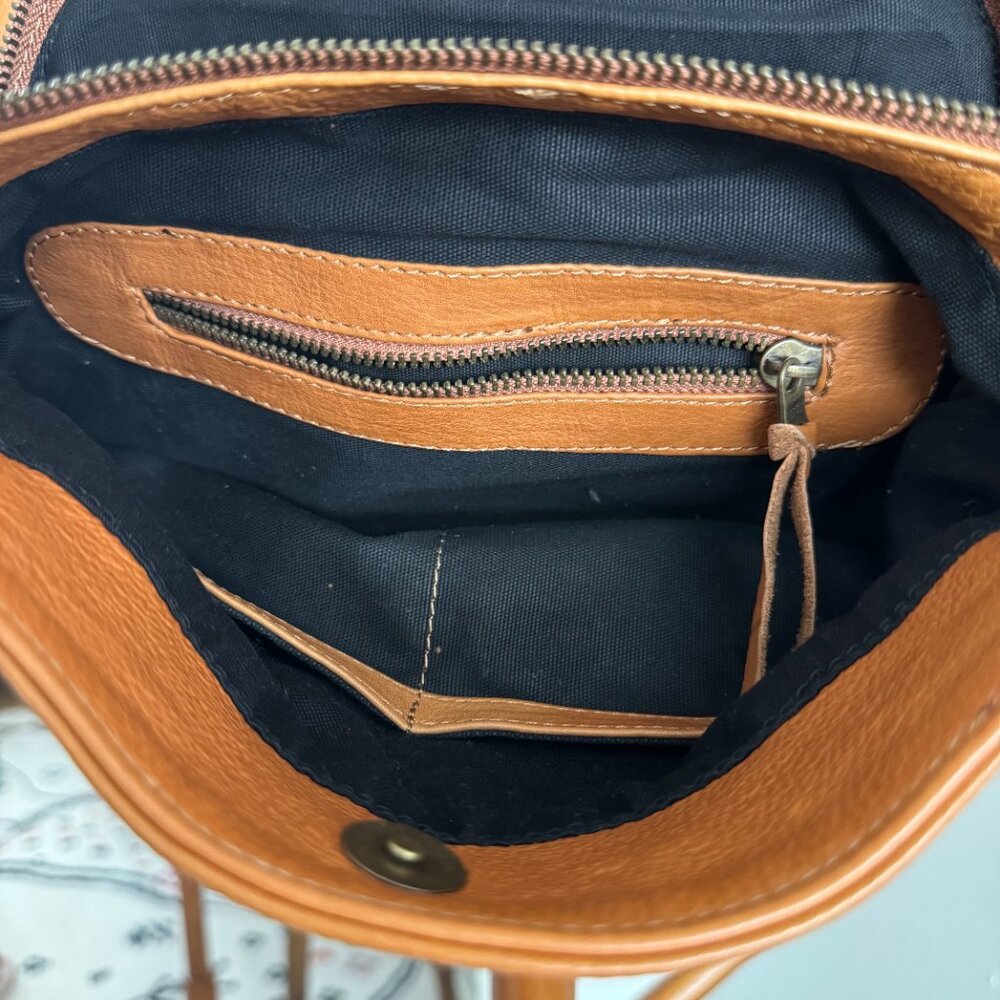 Wanderers Travel Co - Petite Toulouse in Tan Leather - Picture 12 of 15